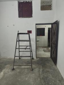 Hall Image of 1000 Sq.ft 3 BHK Builder Floor for rent in Alambagh Lucknow for Rs. 6500