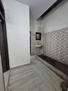 Bedroom Image of 450 Sq.ft 1 BHK Builder Floor for rent in Ramesh Nagar New Delhi for Rs. 13000