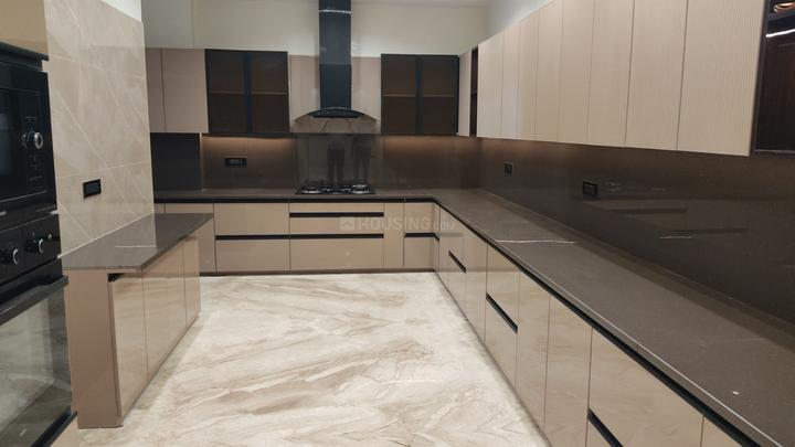 Mayfield Garden Luxury Floors Main Image 1