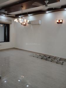 Living Room Image of 3150 Sq.ft 4 BHK Builder Floor for rent in Sector 16 Faridabad for Rs. 60000
