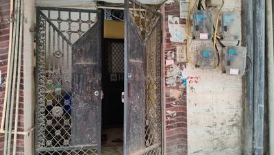 Image of 360 Sq.ft 1 BHK Builder Floor for sale in Ganesh Nagar, New Delhi for Rs. 2100000