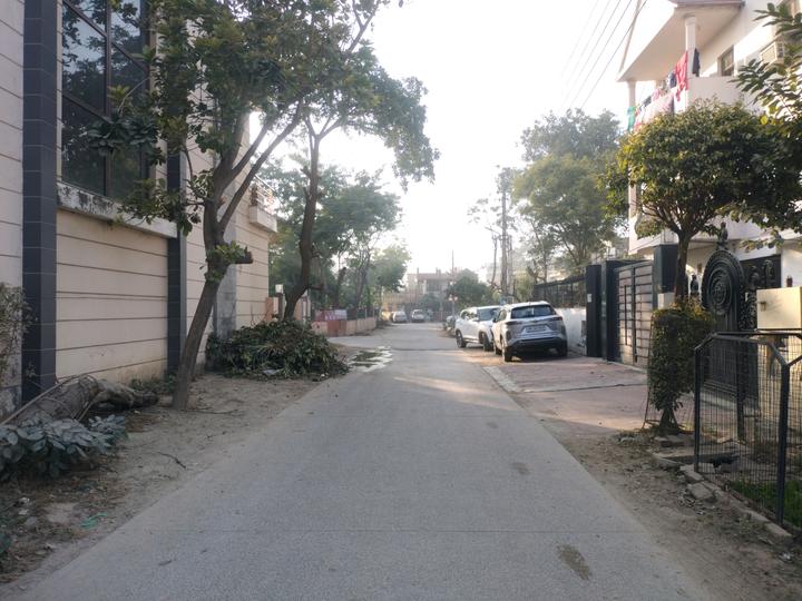 Sector 9 Main Image 1