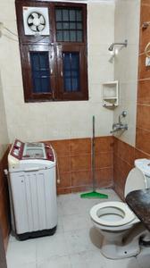 Bathroom Image of 800 Sq.ft 1 BHK Builder Floor for rent in Sector 15 Panchkula for Rs. 17000