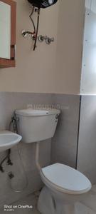 Bathroom Image of 1200 Sq.ft 3 BHK Apartment / Flat for sale in DLF Woodland Heights, Bommasandra Bengaluru for Rs. 7000000