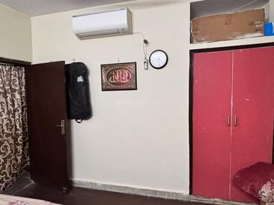 Bedroom Image of 650 Sq.ft 2 BHK Builder Floor for sale in Ramesh Nagar New Delhi for Rs. 5900000
