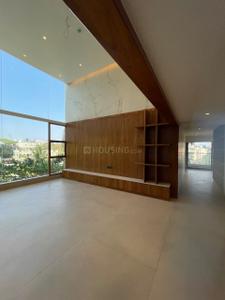 Balcony Image of 4207 Sq.ft 3 BHK Apartment / Flat for rent in Lavelle Road Bengaluru for Rs. 500000