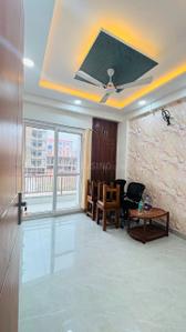 Bedroom Image of 950 Sq.ft 2 BHK Apartment / Flat for sale in Sector 100 Noida for Rs. 3600000
