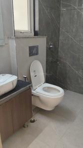 Bathroom Image of 1254 Sq.ft 1 BHK Independent House for rent in Sector 46 Gurgaon for Rs. 40000