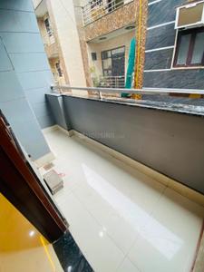 Balcony Image of 3250 Sq.ft 3 BHK Apartment / Flat for rent in Uttam Nagar New Delhi for Rs. 25000