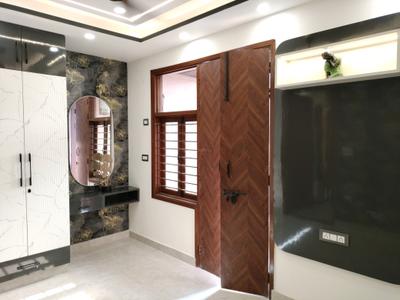Bedroom Image of 800 Sq.ft 2 BHK Builder Floor for sale in Tara Nagar New Delhi for Rs. 6000000
