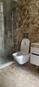 Bathroom Image of 4500 Sq.ft 4 BHK Builder Floor for rent in Greater Kailash New Delhi for Rs. 550000