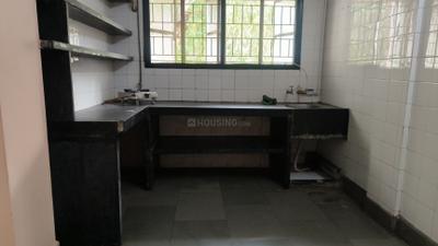 Kitchen Image of 900 Sq.ft 2 BHK Apartment / Flat for rent in Kothrud Pune for Rs. 30000