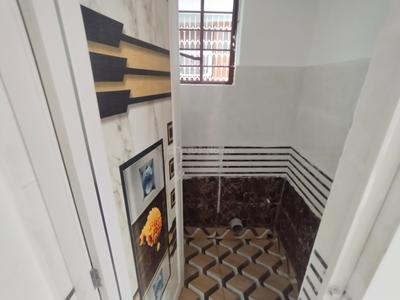 Bathroom Image of 1050 Sq.ft 3 BHK Apartment / Flat for sale in Birati Kolkata for Rs. 4200000
