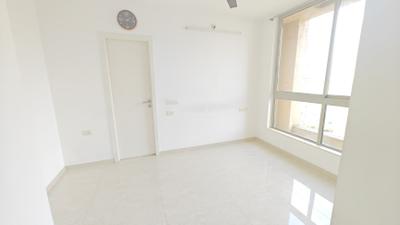 Bedroom Image of 600 Sq.ft 1 BHK Apartment / Flat for rent in Hiranandani Solitaire, Thane West Thane for Rs. 34000