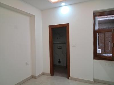 Bedroom Image of 1500 Sq.ft 3 BHK Apartment / Flat for sale in Hometech Pride2 , Sector 73 Noida for Rs. 5280000