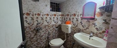 Bathroom Image of 150 Sq.ft 1 RK Apartment / Flat for rent in Calangute Heights, Calangute Goa for Rs. 25000