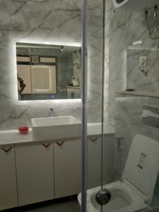 Bathroom Image of 2275 Sq.ft 3 BHK Apartment / Flat for sale in Designarch E Homes, Surajpur Greater Noida for Rs. 12000000