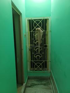 Balcony Image of 680 Sq.ft 2 BHK Builder Floor for rent in Patuli Kolkata for Rs. 15000