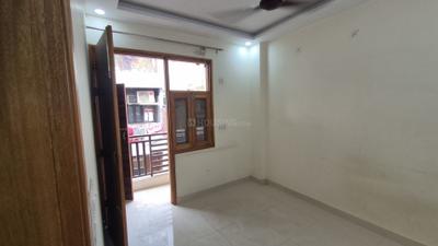 Bedroom Image of 2250 Sq.ft 2 BHK Apartment / Flat for rent in Uttam Nagar New Delhi for Rs. 13900