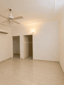 Image of 400 Sq.ft 2 BHK Apartment / Flat for sale in Dera Mandi, New Delhi for Rs. 5000000