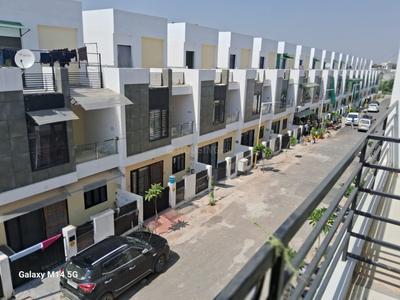 Balcony Image of 802 Sq.ft 2 BHK Apartment / Flat for sale in Bhawna City Phase 2, Shastripuram Agra for Rs. 3800000