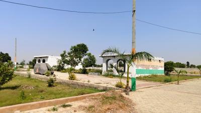 Image of 1800 Sq.ft Residential Plot / Land for sale in Rabupura, Greater Noida for Rs. 8000000