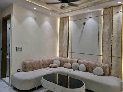 Living Room Image of 800 Sq.ft 3 BHK Apartment / Flat for sale in Sewak Park New Delhi for Rs. 6000000