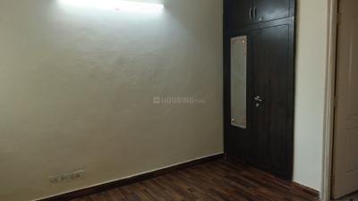 Bedroom Image of 959 Sq.ft 2 BHK Apartment / Flat for rent in Paras Tierea, Sector 137 Noida for Rs. 22000