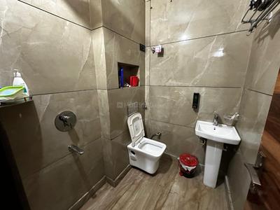Bathroom Image of 1250 Sq.ft 3 BHK Builder Floor for sale in Pitampura New Delhi for Rs. 11200000