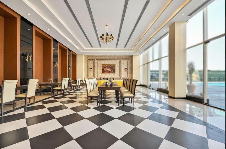 KLJ Platinum Floors Main Image 1
