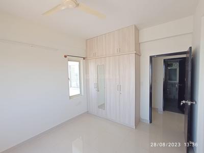 Bedroom Image of 1040 Sq.ft 2 BHK Apartment / Flat for rent in Svamitva Emerald Square, Bommasandra Bengaluru for Rs. 27000