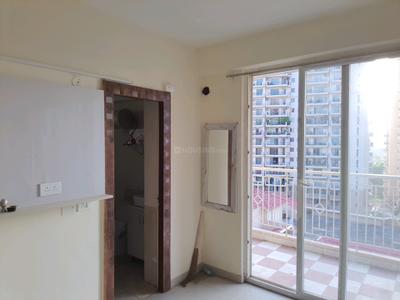 Bedroom Image of 800 Sq.ft 2 BHK Apartment / Flat for sale in Shree Green Court, Sector 90 Gurgaon for Rs. 7050000