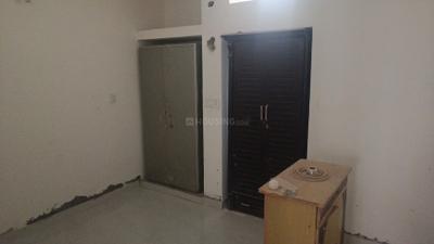 Bedroom Image of 1500 Sq.ft 3 BHK Apartment / Flat for rent in Metroview Apartment, Sector 13 Dwarka New Delhi for Rs. 36000