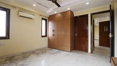 Bedroom Image of 3200 Sq.ft 3 BHK Builder Floor for rent in Sector 36 Noida for Rs. 85000