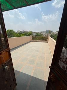 Balcony Image of 700 Sq.ft 1 BHK Builder Floor for sale in Jangpura New Delhi for Rs. 6200000