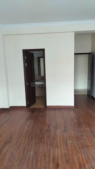 Sector 116 Main Image 1