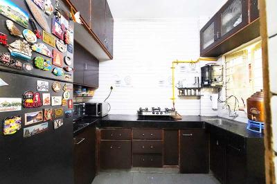 Kitchen Image of 1125 Sq.ft 2 BHK Apartment / Flat for sale in Ghatlodiya Ahmedabad for Rs. 4800000