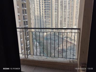 Balcony Image of 1000 Sq.ft 2 BHK Independent House for rent in RG Luxury Homes Tower A F And M, Noida Extension Greater Noida for Rs. 21000