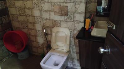 Image of 1850 Sq.ft 3 BHK Builder Floor for rent in Sector 42, Gurgaon for Rs. 60000