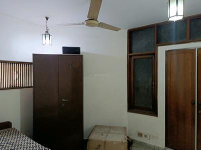 Bedroom Image of 1350 Sq.ft 3 BHK Builder Floor for sale in Malviya Nagar New Delhi for Rs. 21000000