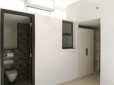 Bedroom Image of 900 Sq.ft 2 BHK Apartment / Flat for rent in Lodha Splendora, Kasarvadavali Thane for Rs. 30000