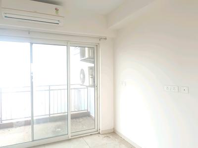 Living Room Image of 1800 Sq.ft 3 BHK Apartment / Flat for sale in Shapoorji Pallonji JoyVille, Sector 102 Gurgaon for Rs. 25500000