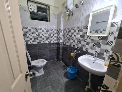 Bathroom Image of 1305 Sq.ft 3 BHK Apartment / Flat for sale in SNR Verity, Sarjapur Bengaluru for Rs. 6500000