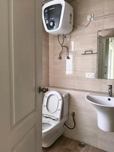 Bedroom Two Image of 1900 Sq.ft 3 BHK Apartment / Flat for rent in Shree Vardhman Victoria, Sector 70 Gurgaon for Rs. 48500