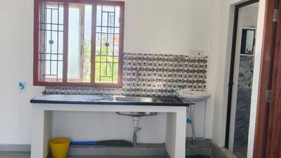 Kitchen Image of 545 Sq.ft 1 BHK Independent House for rent in Kelambakkam Chennai for Rs. 15000