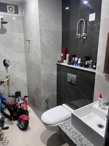 Bathroom Image of 1800 Sq.ft 3 BHK Apartment / Flat for sale in Motiaz Blue Ridge, Sanauli Zirakpur for Rs. 9500000