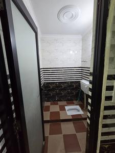 Bathroom Image of 980 Sq.ft 3 BHK Independent House for rent in Sector 105 Gurgaon for Rs. 15500