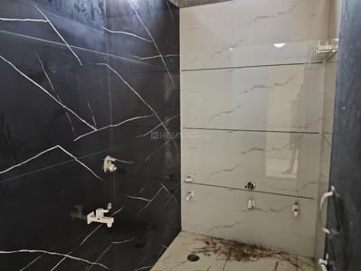 Bathroom Image of 4000 Sq.ft 6 BHK Independent House for sale in Hisar Tehsil Hisar for Rs. 15000000