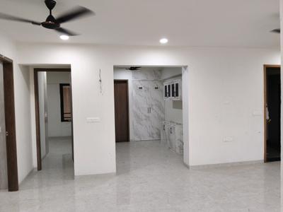 Living Room Image of 2547 Sq.ft 4 BHK Apartment / Flat for rent in Chanakyapuri Ahmedabad for Rs. 40000