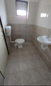 Bathroom Image of 1200 Sq.ft 2 BHK Apartment / Flat for rent in Legend Crest, Tallavalasa Visakhapatnam for Rs. 12000